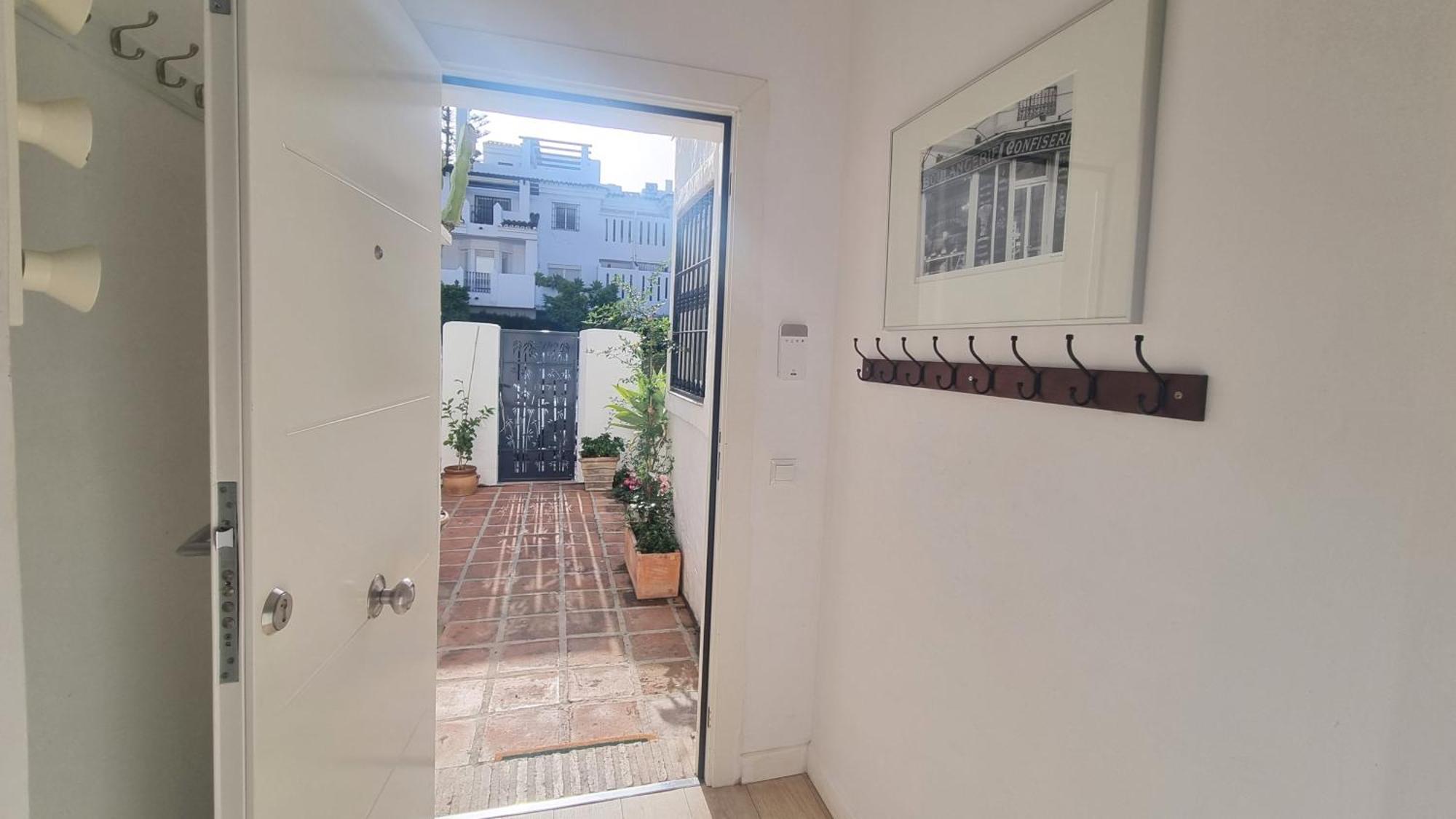 4 Bed House With Pool Walk To Puerto Banus Fast Internet Villa Marbella Buitenkant foto
